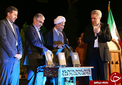 اشعار حافظ نه فقط بر دل ایرانیان بلکه بر دل جهانیان می نشیند/ گوته خود را مرهون حافظ میداند اشعار حافظ نه فقط بر دل ایرانیان بلکه بر دل جهانیان می نشیند/ گوته خود را مرهون حافظ میداند