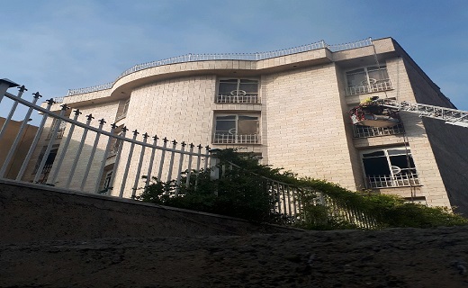 ۱۵ مصدوم در آتش سوزی یک ساختمان مسکونی در قزوین