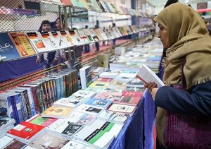 فروش بیش از ۵۵۰ میلیون تومان بن کتاب در نمایشگاه کتاب گلستان