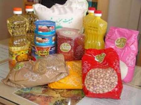 توزیع بسته حمایتی غذائی در بین خانواده های زندانیان مراغه