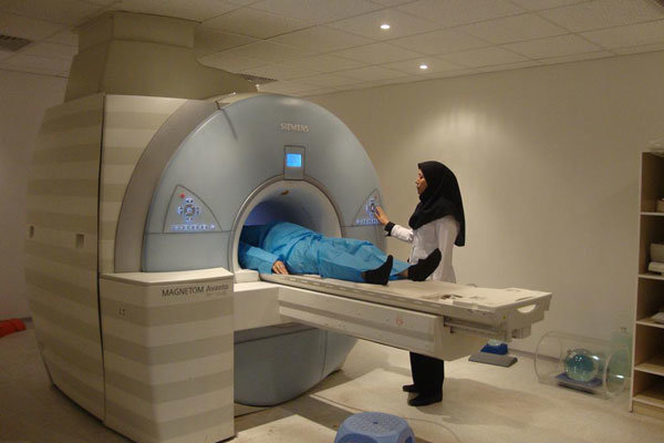 نظارت ناکافی سبب افزایش قیمت تجهیزات رادیولوژی شده است/ هیچ کمبودی در تجهیزات تصویربرداری کشور نداریم