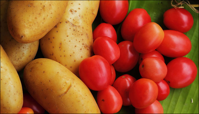 ممنوعیت صادرات سیب زمینی، رب گوجه فرنگی و خوراک دام و طیور