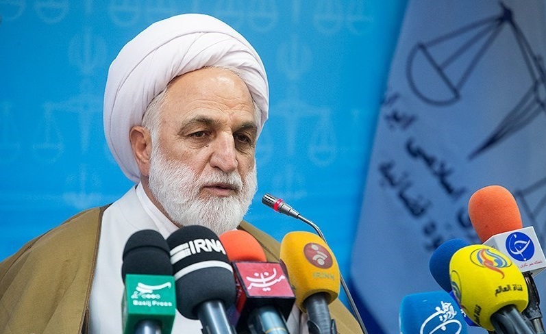 دستگیری بازداشت 17 نفری که با جعل مدارک در سیستان و بلوچستان 300 میلیون دلار وام گرفتند/ بازداشت یک نظامی در پرونده حادثه تروریستی اهواز
