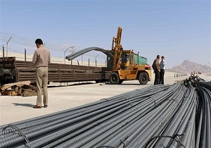 بارگیری نخستین محموله ریلی از بندرخشک پیشگامان