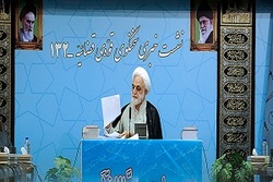 باز کردن ۲۴۲ حساب بانکی برای یک پسر ۸ ساله در یک روز + فیلم