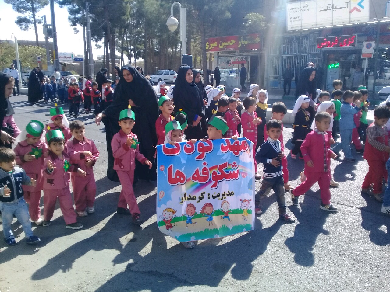 همایش پیاده روی نوگلان حسینی در مه ولات برگزار شد