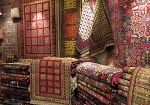 فروش بیش از یک میلیارد تومانی فرش و گلیم مددجویان استان اردبیل
