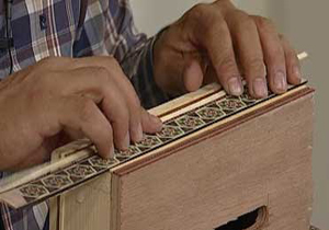 آموزش رایگان تولید صنایع دستی به متقاضیان