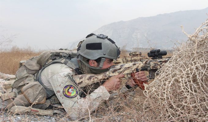 کشته شدن 5 پلیس مرزی در درگیری با طالبان در نیمروز