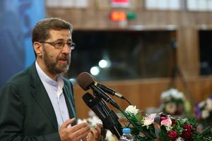 عبداللهی خود را وقف نویسندگی کرده بود/ &laquo;رادیو انقلاب&raquo; حوالی آبان ماه آغاز به کار می&zwnj;کند