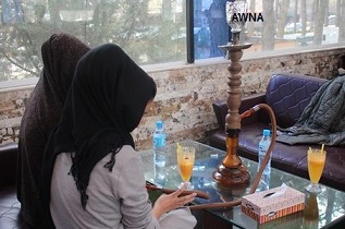 قلیان برای خانم ها مضرتر است