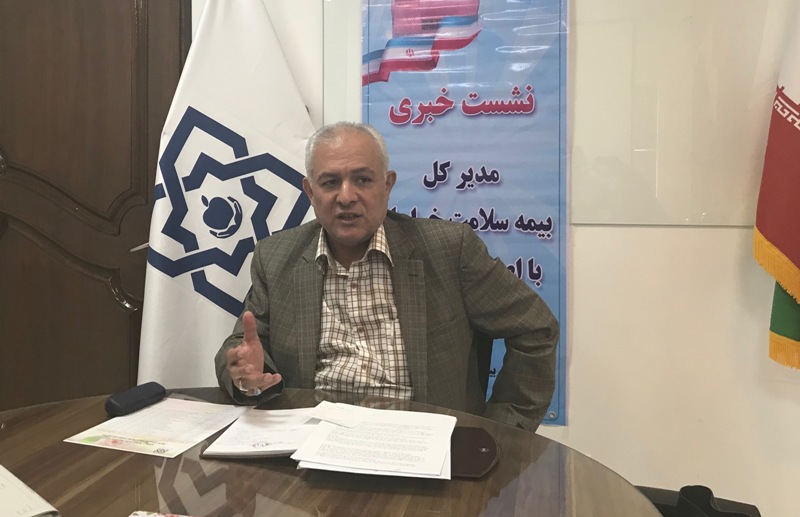 تا پایان سال ۹۷ همه بیمه شدگان دفترچه&zwnj;های الکترونیک دریافت می کنند