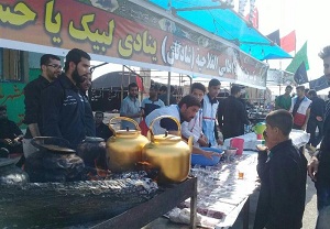 ثبت نام بیش از ۱۷ هزار زائر اربعین در دفتر کنسولگری عراق دراستان مرکزی /خدمت رسانی ۲۸ موکب استان مرکزی در مسیر استان مرکزی تا کربلا