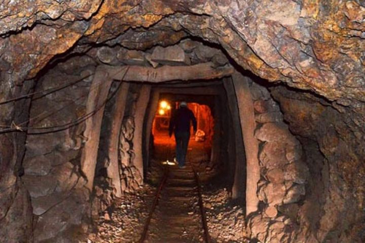 استخراج سالانه ۳۵ هزار تن سرب از معدن آهنگران ملایر