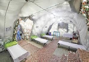 درمان زوار اربعین حسینی در بیمارستان صحرایی شلمچه