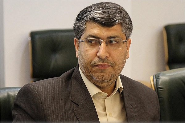 ایجاد تسهیلات برای ورود ارز و طلا به کشور روی میز مجلس