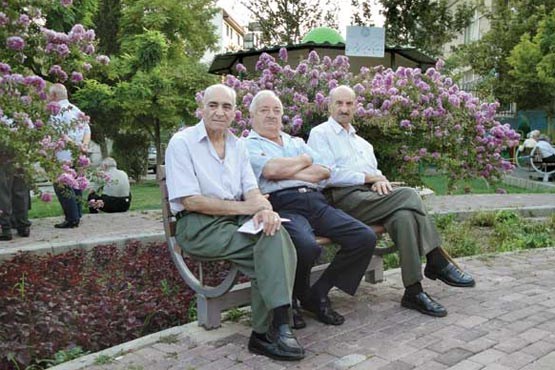 بسته حمایتی دولت به بازنشستگان نیز تعلق می&zwnj;گیرد