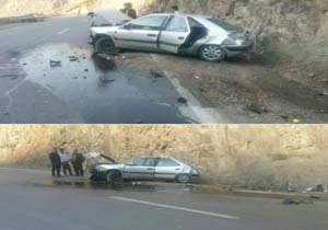 یک زخمی در حادثه برخورد با کوه در جاده هراز