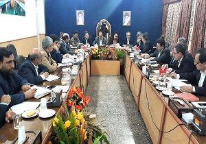 مسئولان تولید کنندگان کاشی و سرامیک را حمایت کنند