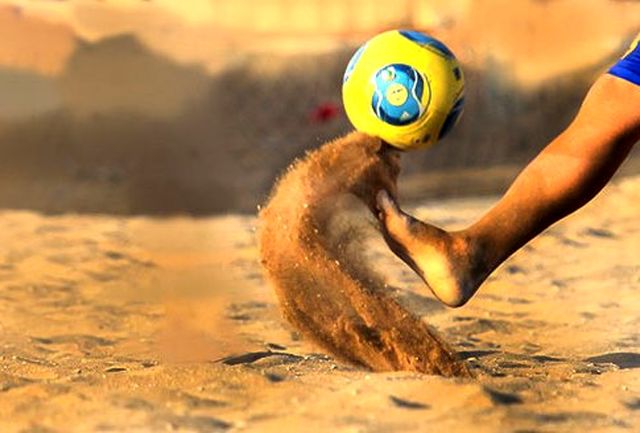 کرمان پدیده رقابت های فوتبال ساحلی کشور شد