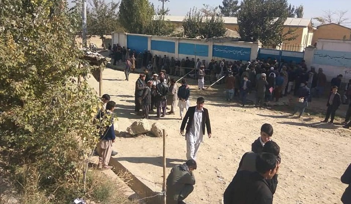 تداوم نابسامانی های مدیریتی در روز دوم انتخابات