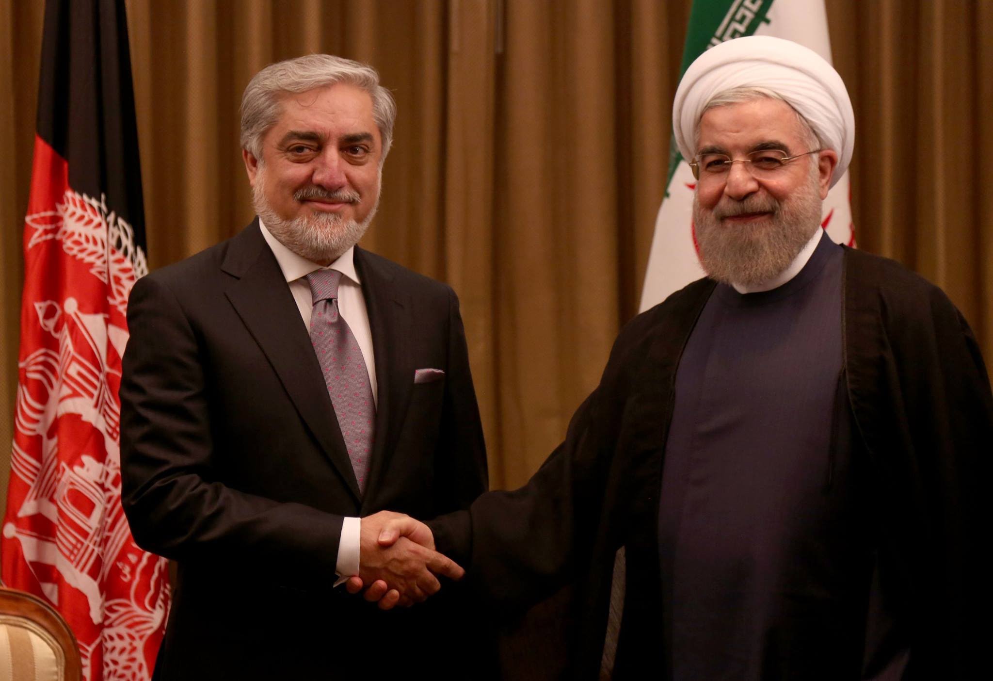 روحانی در دیدار با عبدالله عبدالله گفت توسعه روابط تهران کابل به نفع دو ملت است