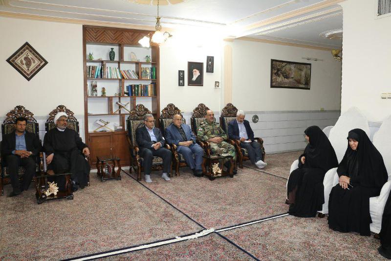 شهدا وارثان حقیقی نظام