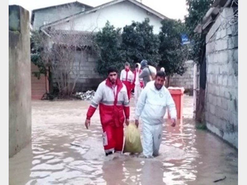 ادامه امدادرسانی به سیل زدگان مناطق روستایی کجور