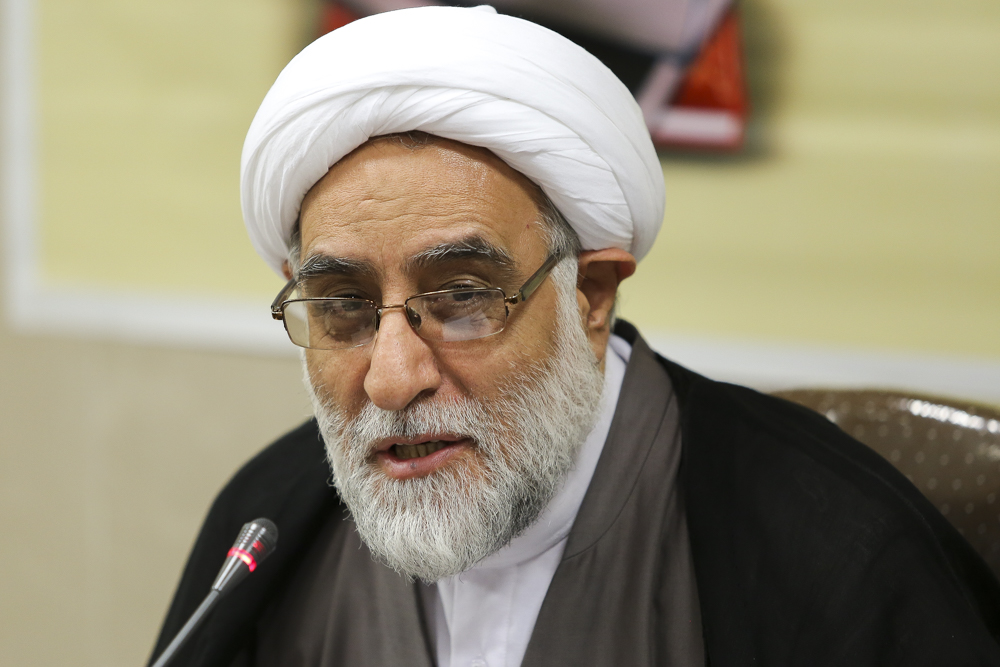 تشکیل شورای تهذیب در مدارس امری ضروری است