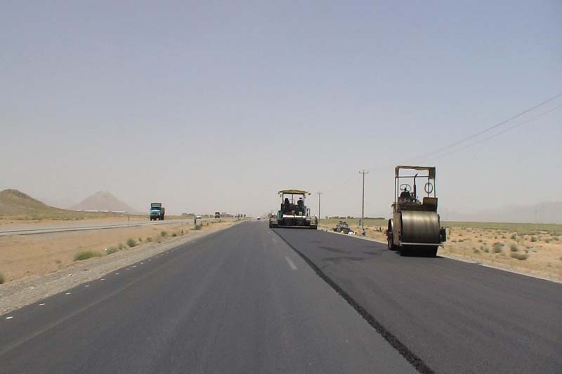آسفالت ۳۵ کیلومتر راه روستایی در شهرستان سلماس
