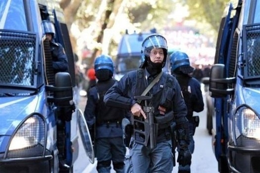 پلیس ایتالیا گشت زنی در مرز با فرانسه را تشدید کرد