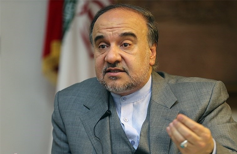 سلطانی فر: قانون منع به کار گیری بازنشستگان را اجرا کرده ایم