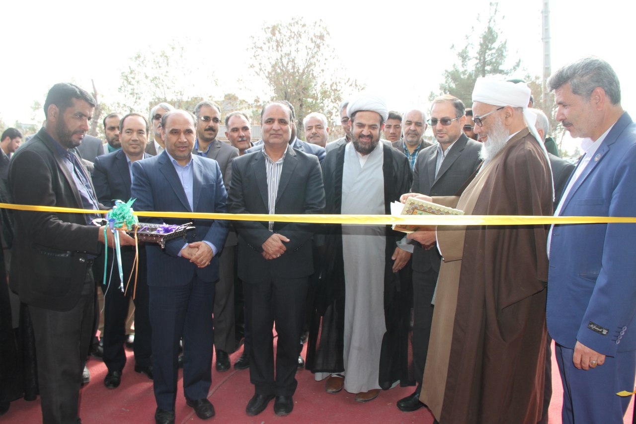 ۱۱ درصد از شاغلان خراسان رضوی از مددجویان کمیته امداد هستند ۱۱ درصد از شاغلان خراسان رضوی از مددجویان کمیته امداد هستند