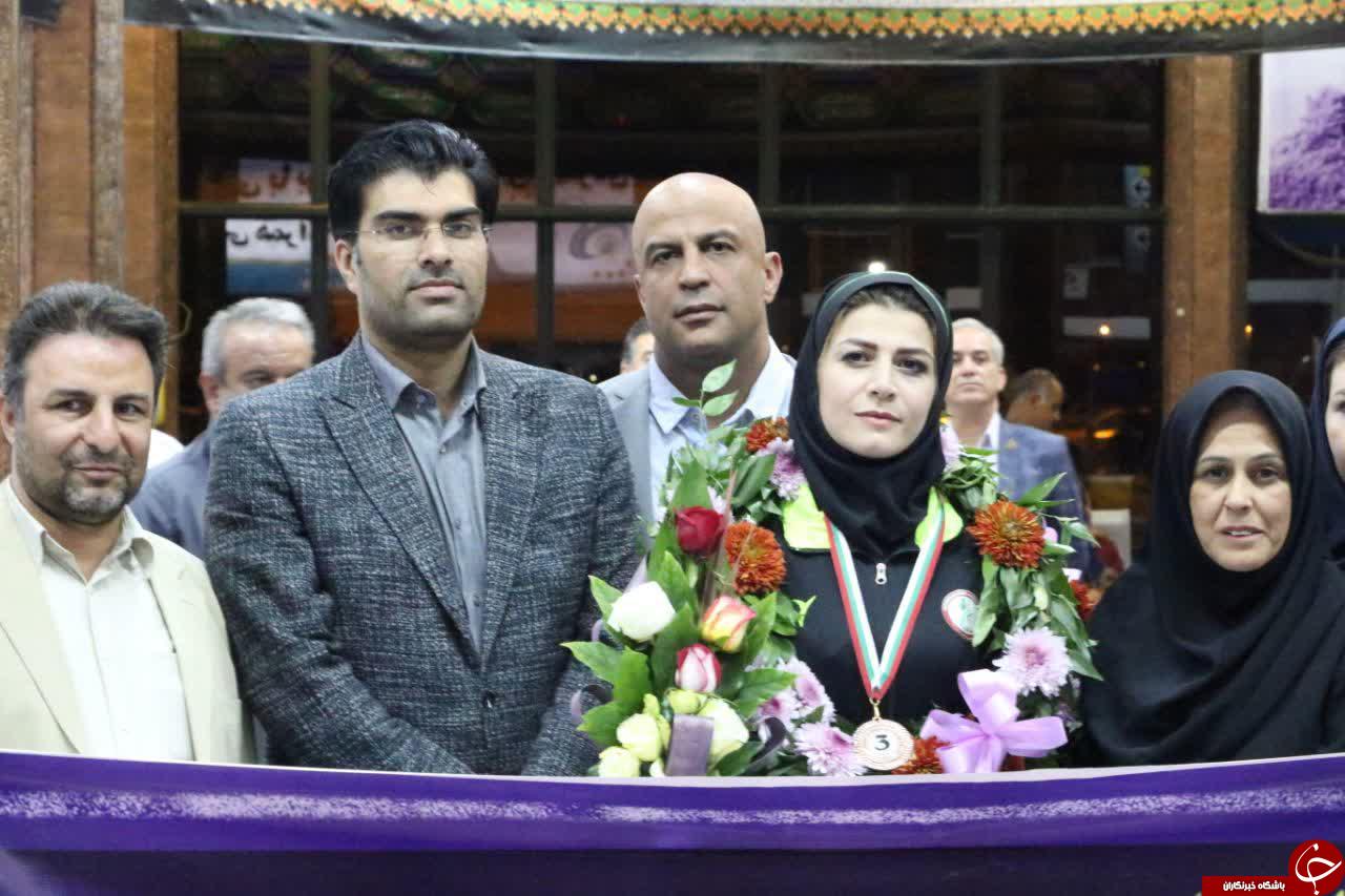 استقبال از دارنده مدال برنز مسابقات جهانی بلغارستان در کرمان + تصاویر