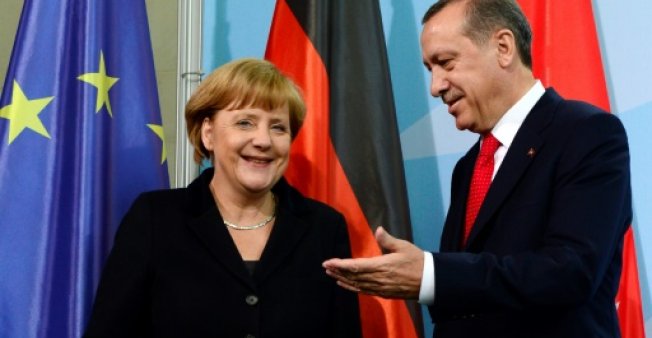 دیدار اردوغان و مرکل در سایه تظاهرات آلمانی&zwnj;ها علیه اردوغان