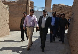 بازدید شهردار اردکان از بافت تاریخی چرخاب