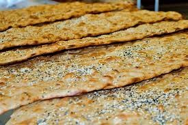مصوبه ای مبنی بر افزایش قیمت نان اعلام نشده است/نرخ نان کنجد دار بالا رفته است