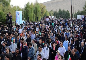 برگزاری سه همایش پیاده روی خانوادگی در استان یزد