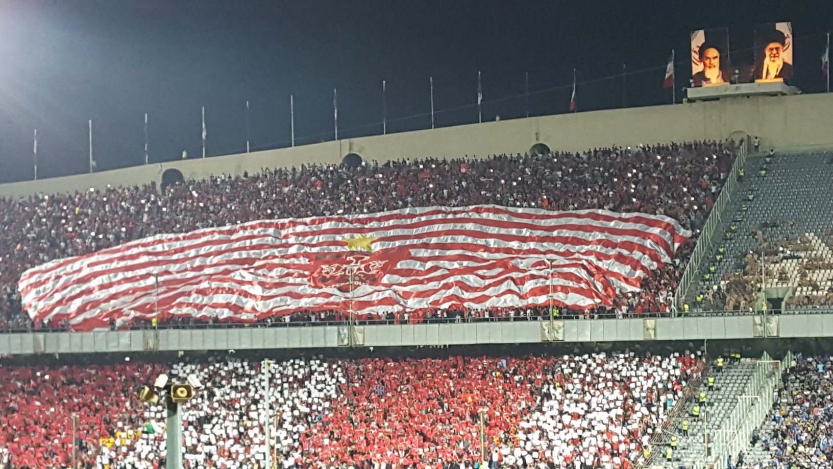 استقلال ۰ - ۰ پرسپولیس / گزارش لحظه به لحظه دربی ۸۸