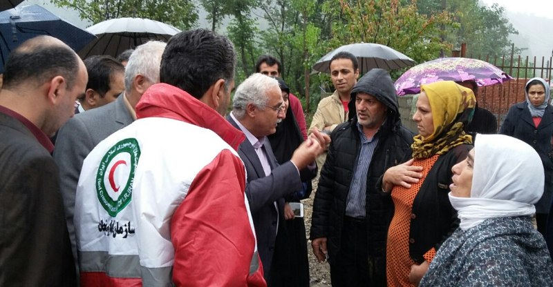 امدادرسانی به مناطق سیل&zwnj;&zwnj;زده غرب گیلان در حال انجام است