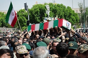 بازگویی شعر و خاطره دفاع مقدس در زرندیه