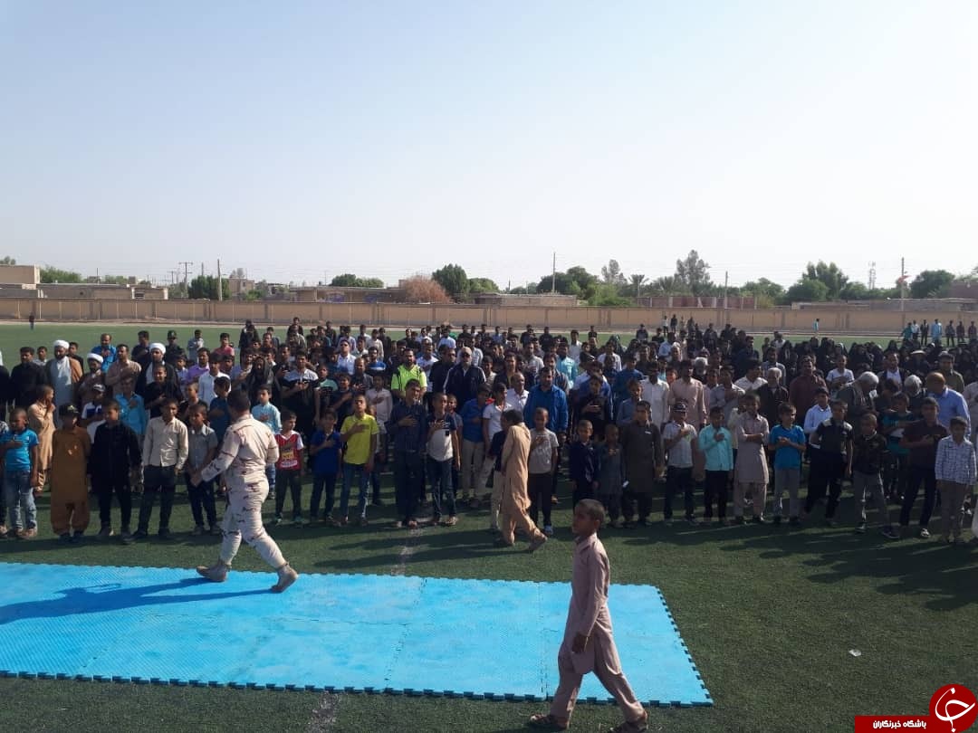 پیاده روی خانوادگی در شهرستان های استان کرمان به روایت تصویر