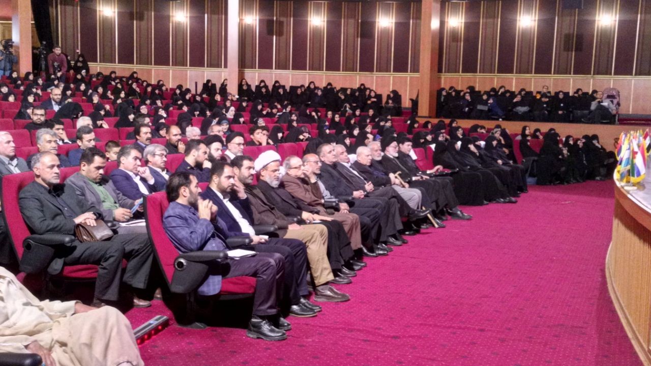 حمله تروریستی اهواز نشان از حقارت دشمن دارد/ دیپلماسی مقاومت ما می‌تواند دشمن را به ستوه بیاورد