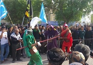 بررسی آثار همایش بین‌المللی تئاتر مردمی پیاده‌روی اربعین