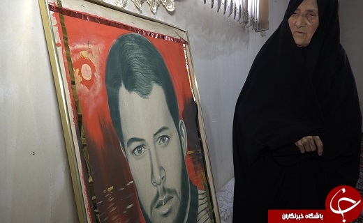 تصویری در قاب قدیمی مونس سال ها فراق