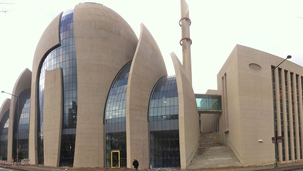 افتتاح مسجد اعظم کلن به دست اردوغان+تصاویر