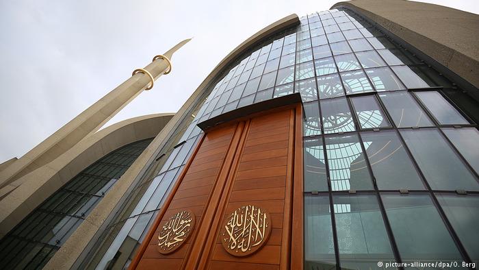 افتتاح مسجد اعظم کلن به دست اردوغان+تصاویر