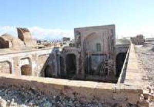 مرمت خانه یزدانی سرایان