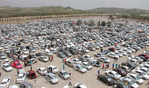 افتتاح جمعه بازار بزرگ خودرو کرمان