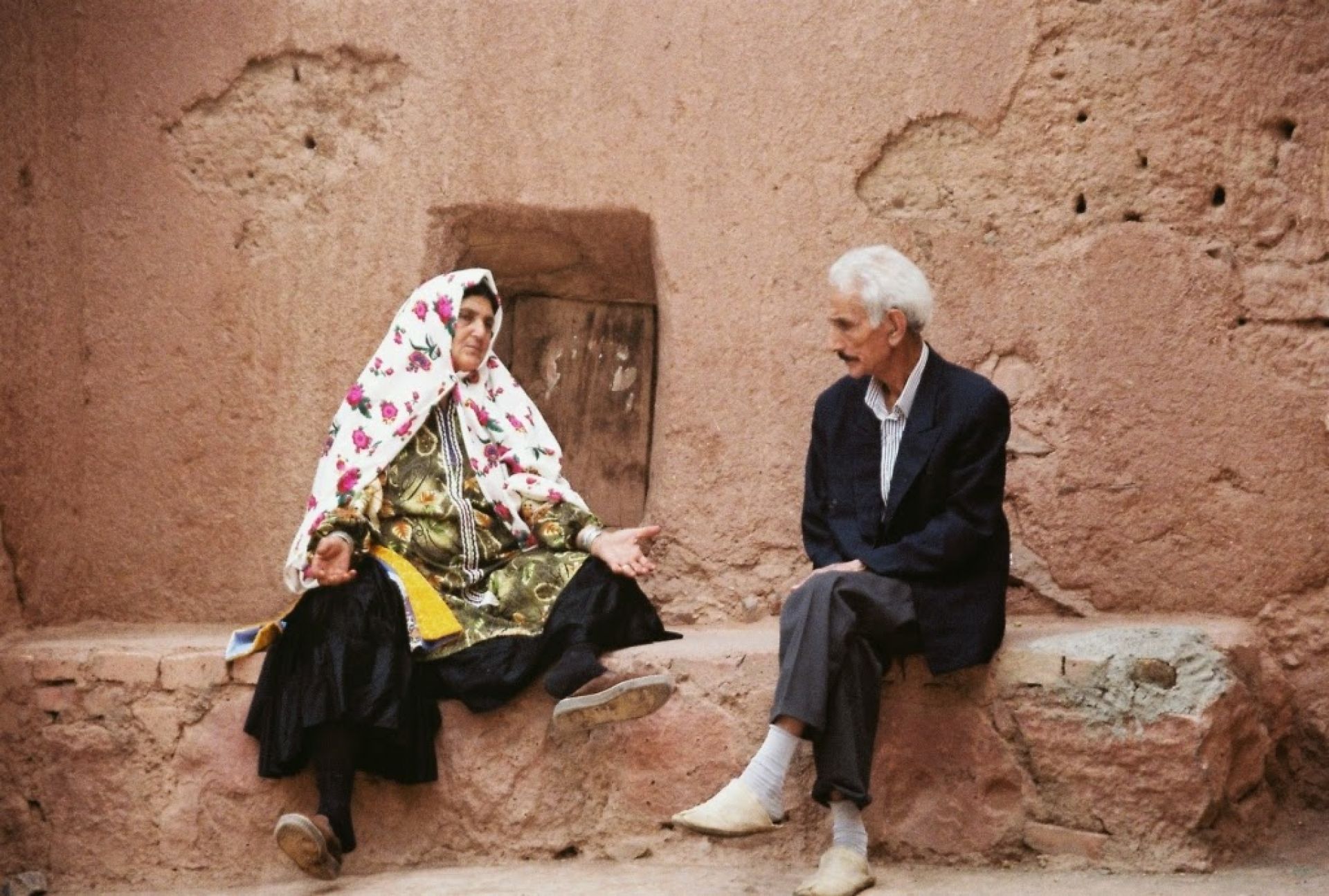 شایع&zwnj;ترین بیماری&zwnj;هایی که در سالمندی سراغتان می&zwnj;آید/سال ۱۴۰۰، ۱۰ درصد جمعیت کشور سالمند هستند/ ۱۰ درصد جمعیت ایران در ۱۴۰۰ بالای ۶۰ سال سن دارند/ ۲ بیماری که بیخ گوش سالمند قرار دارد